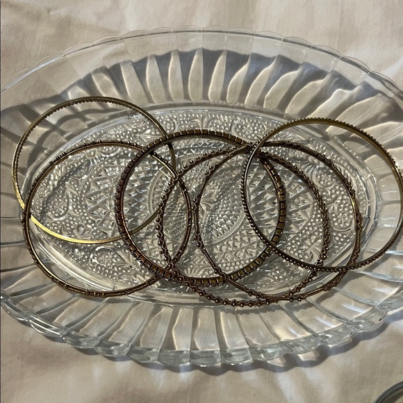 Elegant Gold Bangle Set - Picture 3 of 3